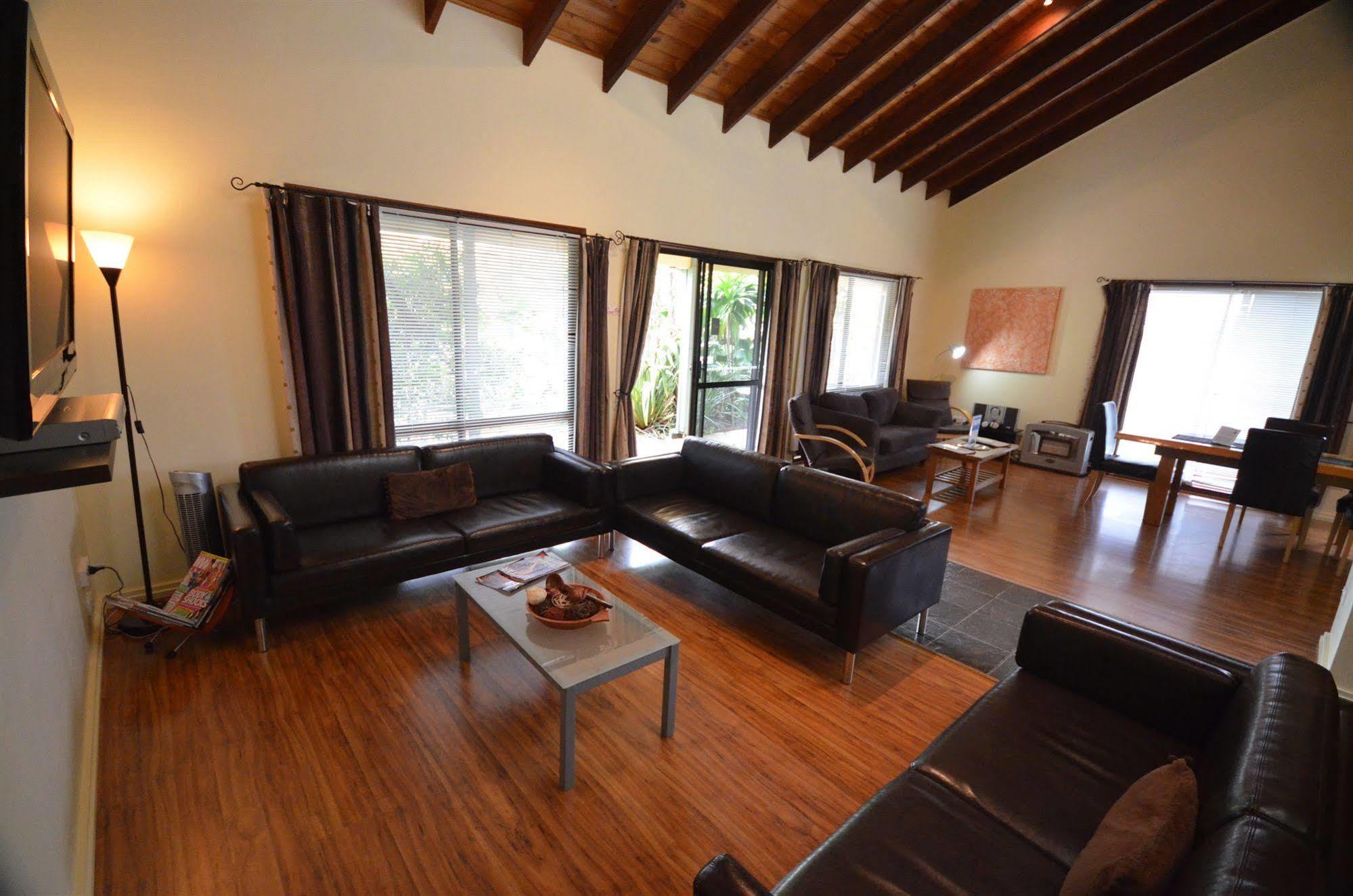 Cumberland Resort & Spa Burnt Pine Ngoại thất bức ảnh